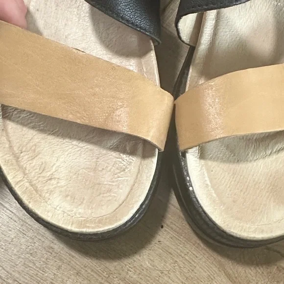 Jambu Black and Tan Strappy Ankle-Buckle Sandals - Picture 11 of 14